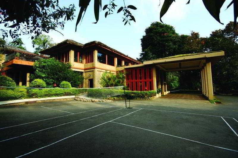 Hotel Club Mahindra Thekkady Exterior foto